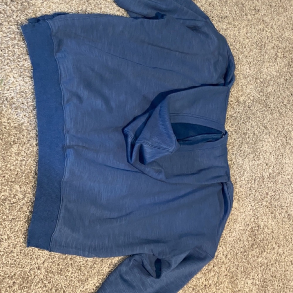 Sweatshirt - Picture 6 of 6